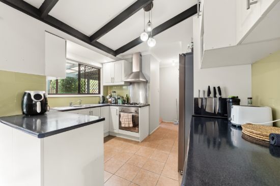 Relaxed Living with Entertainer's Edge in a Family-Friendly Setting!