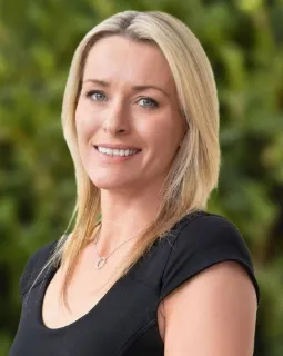 Linda Paas - Real Estate Agent