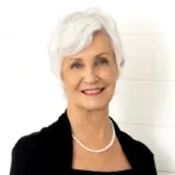Rosemarie Kenny - Real Estate Agent From - Ray White North Quays      