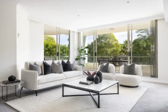 Oversized 'Wondakiah' sanctuary for low maintenance resort style living