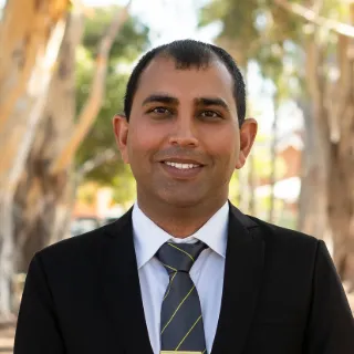 Surender Kumar - Real Estate Agent