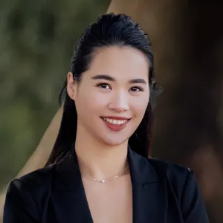 Jennifer Howard - Real Estate Agent