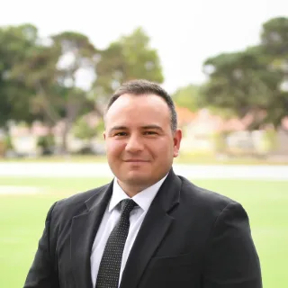 Steve Psomadelis - Real Estate Agent