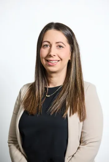 Danielle Clark - Real Estate Agent at LongView QLD - Paddington