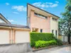 Contemporary Townhouse In Sought After Location