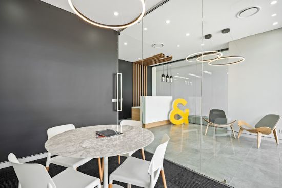 Raine & Horne Hoxton Park | Green Valley - Real Estate Agency