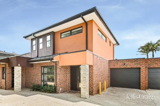 Bright, Spacious and Perfectly Positioned