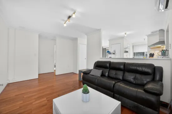 Entry-Level Gem – Ideal First Home in a Convenient Central Location