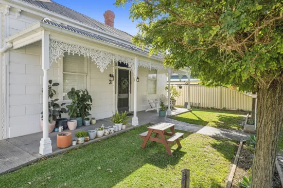 Charming Character Home in the Heart of Seymour