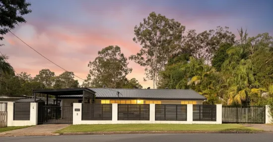 The Complete Lifestyle Package in the Heart of Landsborough