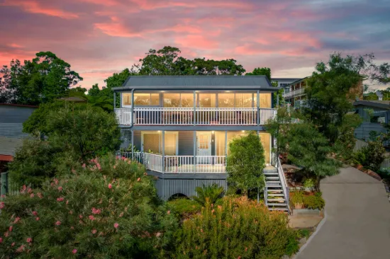 Elevated Coastal Retreat with Character, Comfort & Timeless Appeal
