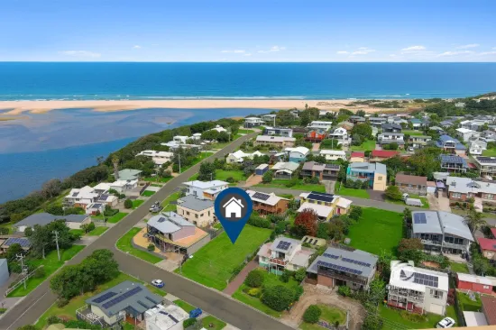 COASTAL OPPORTUNITY ON DAVERNPORT