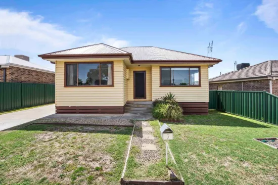 Idyllic West End Living - Ideal for First Home Buyers or Investors