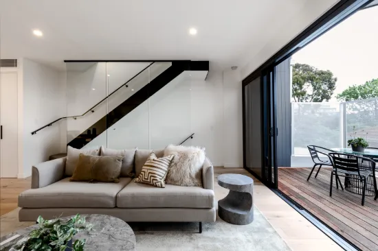 No.3 Heather Street