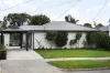 Modern family home in peaceful cul-de-sac