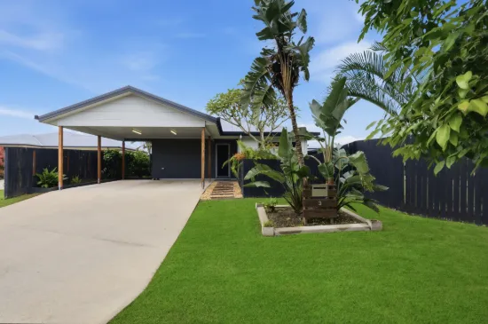 Five-Bedroom Home on 893m² with Impressive Shed and Side Access 