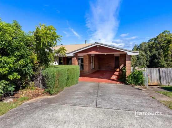 Spacious Family Living on a Generous Double Block