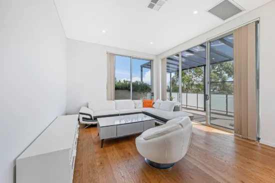 Top Floor Perfection In The Heart Of Carlingford