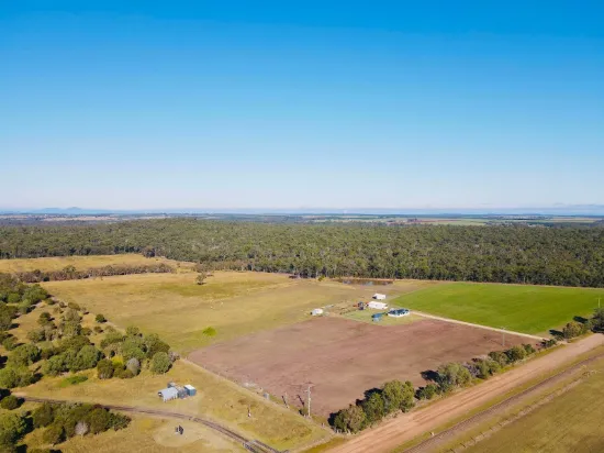 Agricultural Holdings, Close to all Amenities  Perfect for the family!