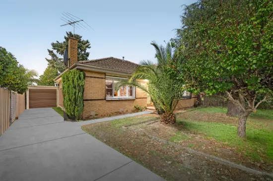 Spacious Family Living on 697sqm in Prime Clayton Location  