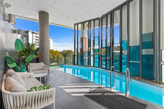 Modern Apartment in Prime Location