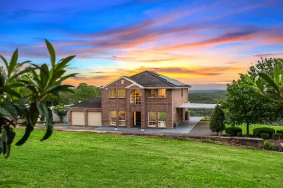 Elevated Glenorie Acreage with Breathtaking Outlook