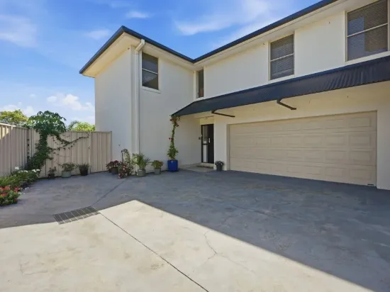 Executive Lifestyle Close to CBD...