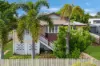 Charming Queenslander meters from the Mater Private Hospital.