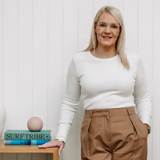 Natalie  Robinson - Real Estate Agent at Harcourts Coast & Lifestyle