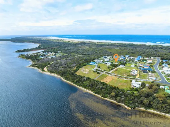 Idyllic Georges Bay Vista