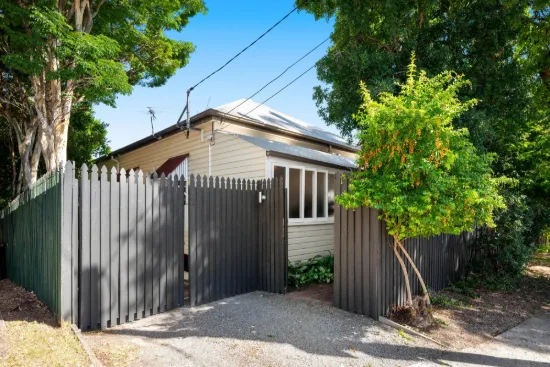 Character Home with Tropical Hideaway Just Moments from the CBD