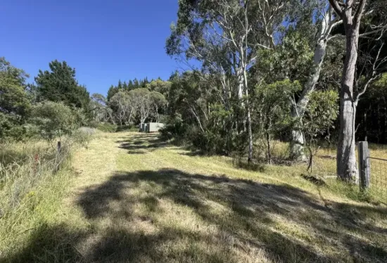 3369m² RuralZoned Parcel  Space, Lifestyle & Country Appeal
