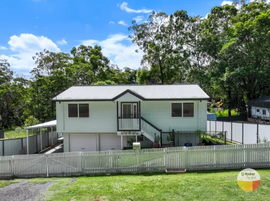 Spacious Family Home with Dual-Level Flexibility