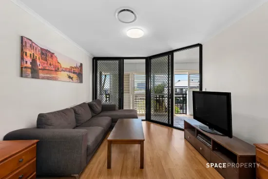 Spacious Inner-City Living with Dual Balconies & Exceptional Convenience