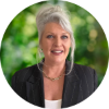 Natalie Moase - Real Estate Agent - Leanne Hurley - BATHURST