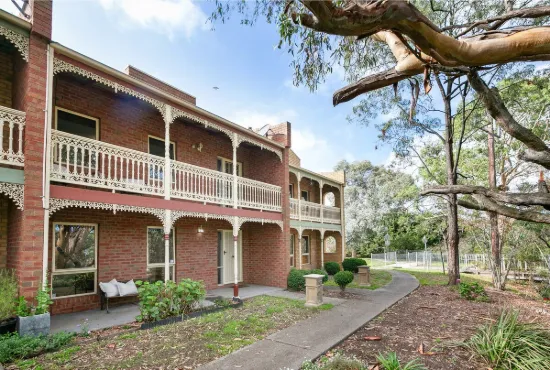 Spacious Townhouse Living with Character & Convenience