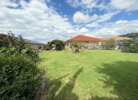 1,000SQM+ -  Multiple Living Areas - Immaculate Presentation!