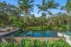 Lakehouse: Charming Acreage Retreat - Peace and Privacy 10 minutes to Café Central by Noosa River
