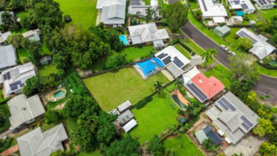 Family Home on Huge, Elevated Block with Pool, Shed, Outdoor Entertaining & Solar