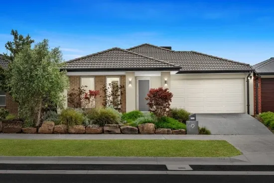 Stylish Family Home in Sought-After Ramlegh Springs Estate