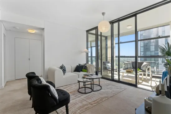 Luxury Living Above Chatswood CBD