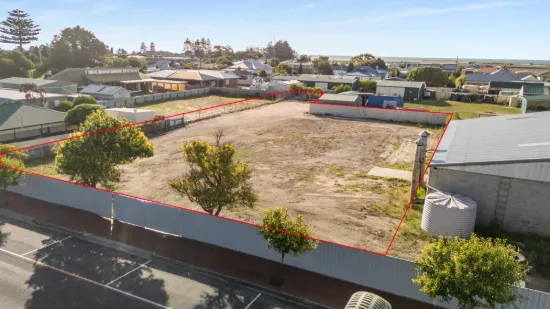 Prime 1,800m² Development Opportunity in the Heart of Kingston SE!
