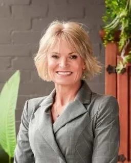 Ingrid Medlicott - Real Estate Agent