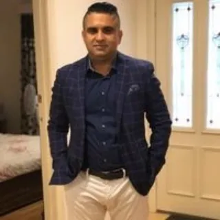 Banaj Bhatia - Real Estate Agent