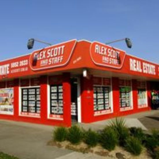 Alex Scott & Staff - Warragul - Real Estate Agency