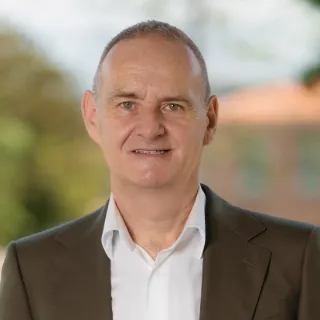 Alex McLeod - Real Estate Agent