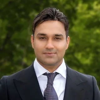 Deepak Rochlani - Real Estate Agent