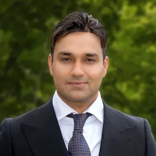 Deepak Rochlani - Real Estate Agent