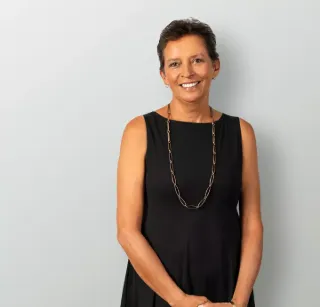 Sue Elliott - Real Estate Agent