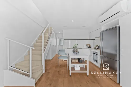 SellingKey Real Estate presents 38/1 Glenariff Boulevard, Canning Vale!